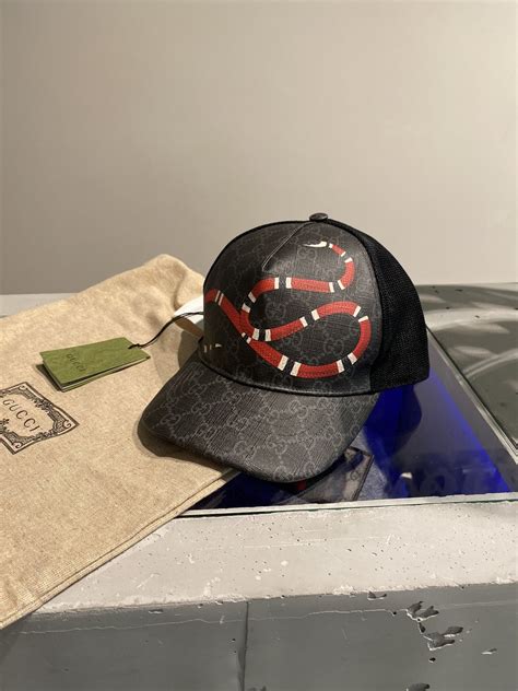 gucci caps bee|gucci kingsnake cap.